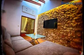 Casita del Castillo - Image 1