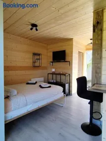 Woodstudio - Image 1