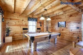 Whisk-A-Way - Hot Tub, Pool Table & Jacuzzi! - Image 2