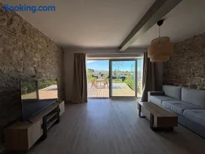 Casuca Queveda - Image 1