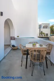Dolce Suites - Image 4