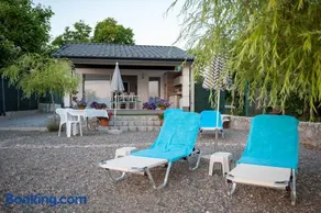 Lake House Sand - Image 2