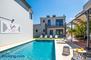 Villa Artemis A&B - Image 1