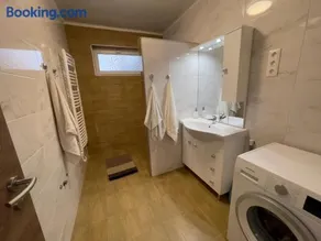Grátisz Apartman Siófok - Image 2