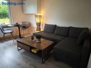City Tiny House - Image 2
