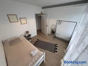 Gemütliche 3 Zimmer Wohnung mit Balkon und Fernblick - Image 4