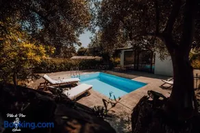 Villa di Vino - Image 1