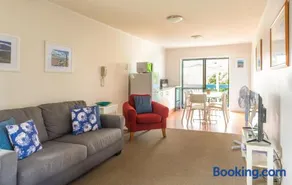 Snells Beach Motel - Image 5
