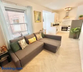 Willowcroft Apartments - The Calls, Leeds City Centre - Historic Building - Image 3