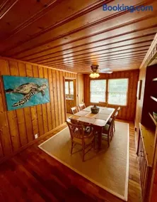 Edgewater Escape - Image 3