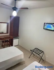 Regio Plaza Hotel - Image 3
