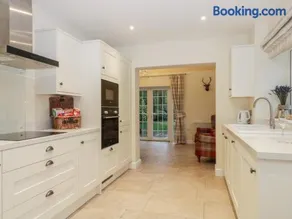 Lavender Cottage - Image 4