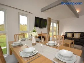 3 Bed in Bridgwater oc-56284 - Image 5