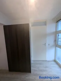 A Cozy and Nice Furnished Room in Shared Modern Apartment - Image 3