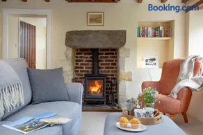 Rosechurch Cottage - Image 5