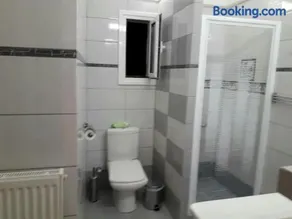 Διαμέρισμα με πανοραμική θέα στη θάλασσα & ιδιωτική παραλία - Image 3