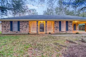 The Ellis House. In quiet neighborhood! - Image 1