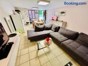 Le duplex cosy - 65m2 - Proche Gare TGV et RCEA - Image 1