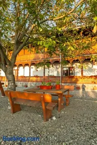Pensiunea la Tăuț - Image 4