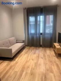 Coqueto apartamento cerca del casco Viejo con garaje gratis - Image 4