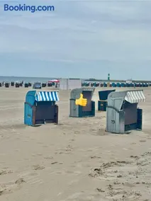 Ferienwohnung Achtern Diek, inklusive Stellplatz und Strandkorb von Mai bis September - Image 1