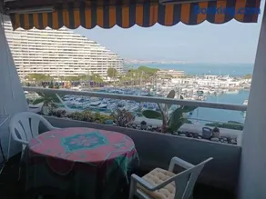 Grand studio vue mer à Marina Baie des Anges - Image 1