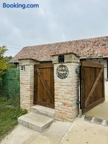 Frissítőpont Vendégház - Image 2