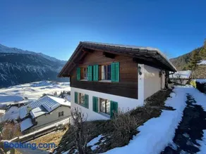 Sunny Appartement with a beautiful view in Alvaneu Dorf - Image 1