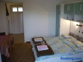 Jankó Apartmanház - Image 2