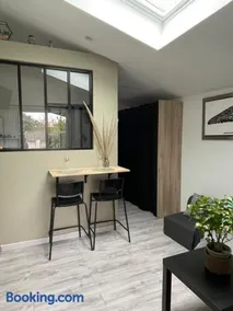 Studio climatisé et tout équipé - Image 2