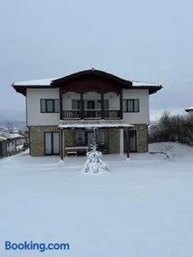 Villa Dreams in Golf Club Ibar - Image 3