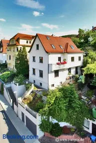 attraktives 2-Zimmer-Apartment mit Ausblick - Image 1