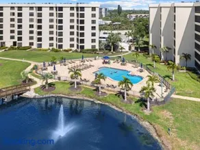 Gulf & Bay Club, Siesta Key, FL - This property has a 30 night minimum reservation - Image 3