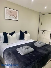 The Orchard Retreat - Image 5