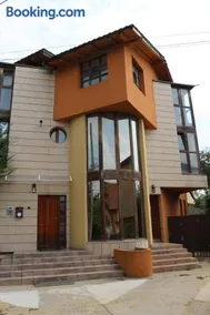 BRISO Apartments - Image 1