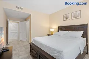 Lovely 2BR/2BA!5MIN to Disney! Angelstadium! HondaCenter. - Image 4