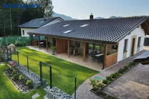 Villa Garden - Image 1