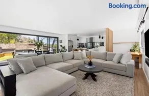 Wave House Rye -spacious with Spa, all new furniture - Image 3