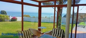CASA EN PLAYA DE RAZO CON JARDIN Y VISTAS AL MAR - Image 1
