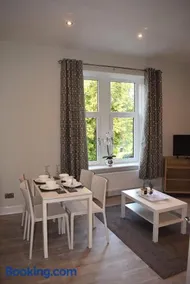 Kelpies Serviced Apartments- Victoria - Image 2