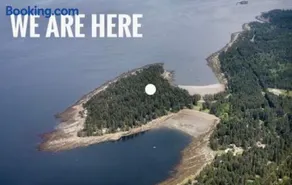 Gabriola Island B&B By The Sea - Image 1