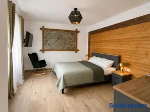 Villa Franca Luxury Chalets - Image 2