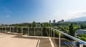 2 Bedrooms, Parking, Balcony with a View Apartment - Image 5