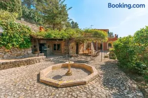 Authentische Finca mit Pool & Traumblick auf Mallorca - Image 2