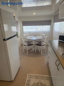 Turners Beach Holiday Cabin - Image 4