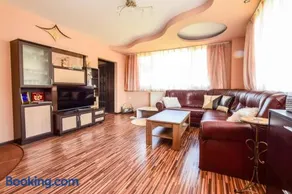 Mariana Apartment - Image 3