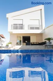 Villa Ema with heated saltwater pool, sauna and private gym - by TA Leut Agency - Image 2