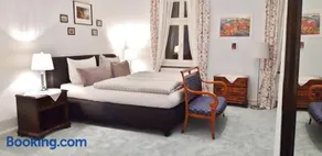 Pension Gräfliche Villa - Image 3