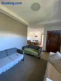 Casa com 3 quartos, suite e piscina - Image 2