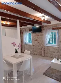 Studio Makala - Image 1